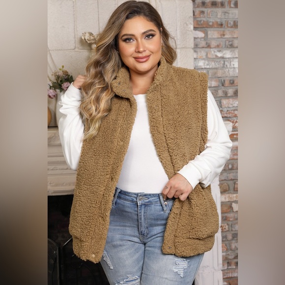 Plus Size Collared Neck Open Front Sweater Vest - Picture 3 of 4